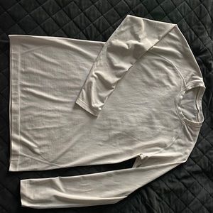 Lululemon Mens XS metal vent long sleeve